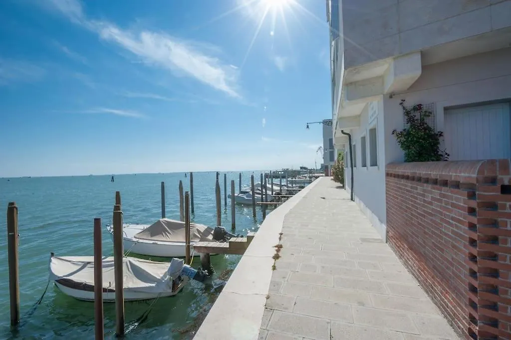 Ca' Altanella, Amazing Views From The Terrace! Apartment Venice Italy