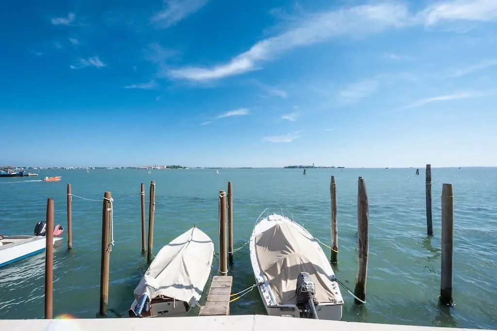 Ca' Altanella, Amazing Views From The Terrace! Apartment Venice